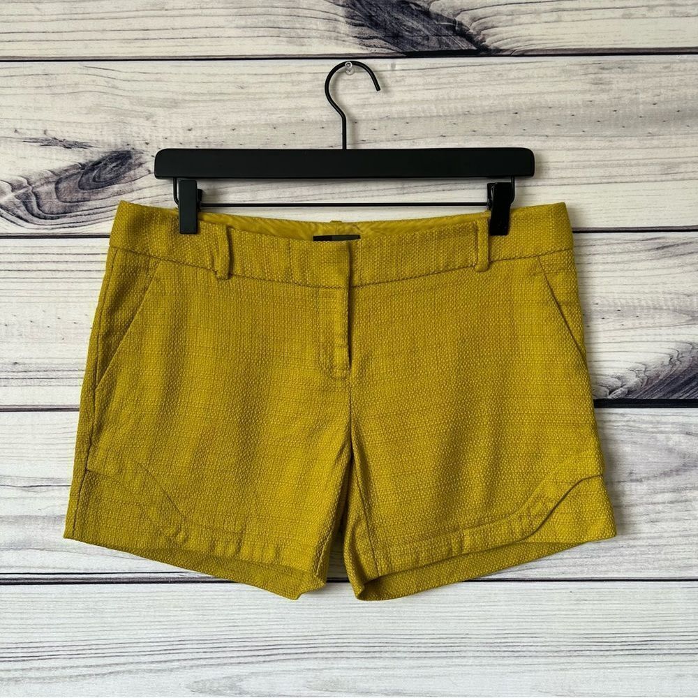 The Limited Yellow Textured Knit 5” Inseam Shorts